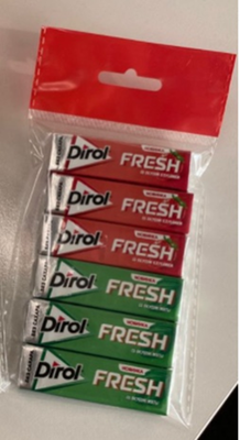 Жевательная резинка Dirol FRESH со вкусом мяты и клубники ассорти 26х81,6г