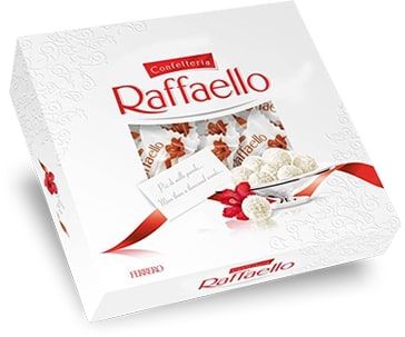 Конфеты в коробке Raffaello с цельным миндальным орехом в кокосовой обсыпке, 240г