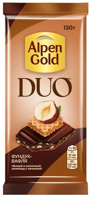 Шоколад Alpen Gold DUO темный и молочный с начинкой с какао, фундуком и вафельной крошкой, 130г