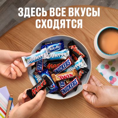 Шоколадные конфеты Snickers minis с карамелью, арахисом и нугой, пакет 180 г Шоколадные конфеты Snickers minis с карамелью, арахисом и нугой, пакет 180 г