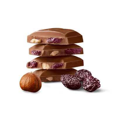 Шоколад Россия — щедрая душа! Молочный шоколад с фундуком и изюмом 21*82г