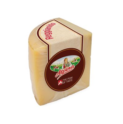 Сыр Alpina Реджанито (4 мес. выдержки, Чили) 1/4 головы 34% пленка вес ~1,8 кг
