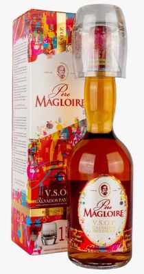 Кальвадос Пэр Маглуар Пэи д'Ож VSOP 40% 0,7л*6 п/у + 1 бокал