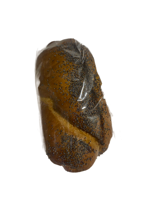 Рулет с маком, упакованный.