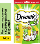 Лакомство для кошек Dreamies MIX подушечки с мятой и курицей, 140г