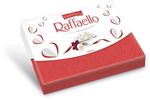 Конфеты в коробке Raffaello с цельным миндальным орехом в кокосовой обсыпке, 90г