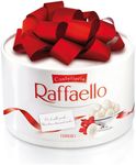 Конфеты в коробке Raffaello с цельным миндальным орехом в кокосовой обсыпке, 200 г